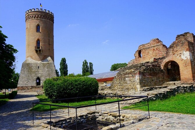 Vlad the Impaler Royal Court from Târgoviște, Peleș Castle and Dracula grave - Who will enjoy this Bucharest day trip