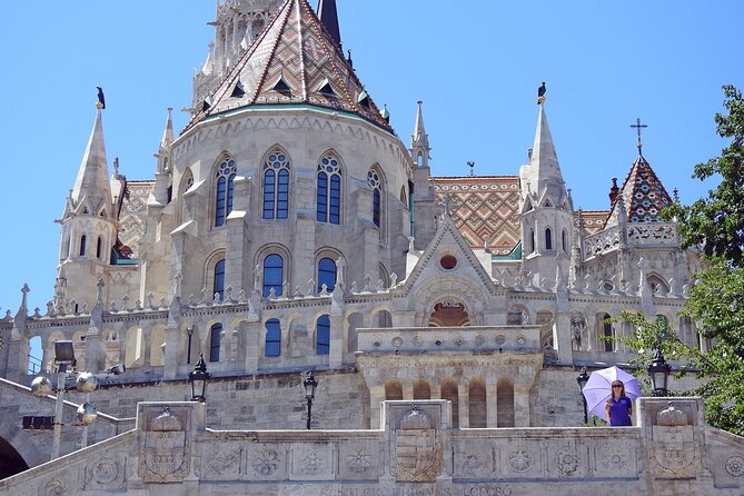 Walking tour in the Buda Castle incl. Fisherman's Bastion - King Matthias’s Fountain and the royal palace