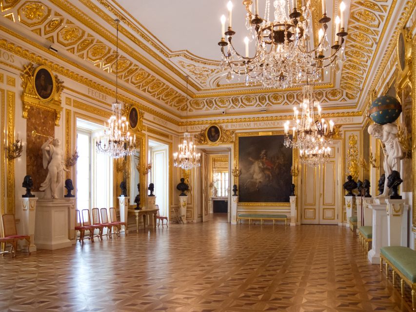 Warsaw: Skip-the-Line Royal Castle Guided Tour - FAQ