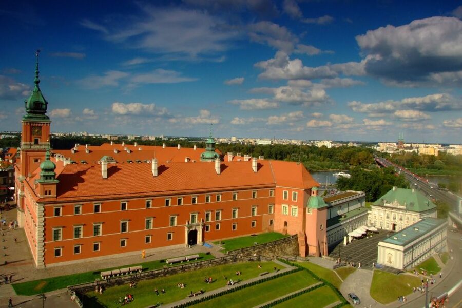 Warsaw: Skip-the-Line Royal Castle Guided Tour - What Makes the Guiding Worth Paying For