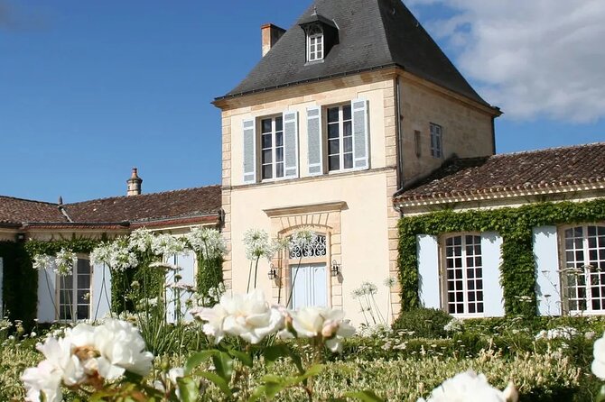 Wine Tour of Mèdoc : Châteaux, Tastings and WSET Guide - A brief look near Château Margaux